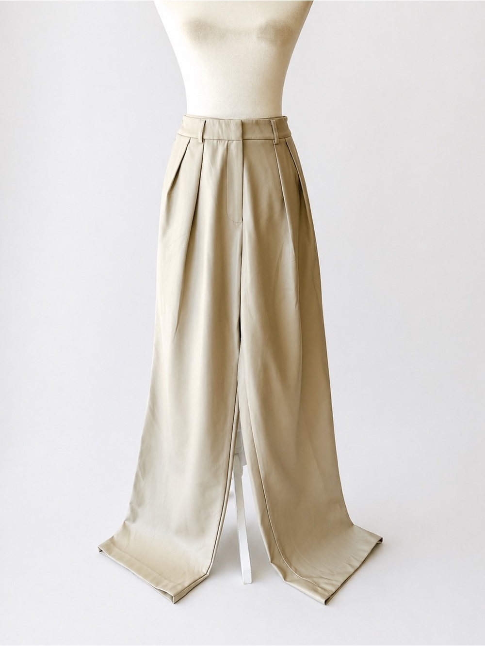NOLI Beige Faux Leather Wide-Leg Pleated Pants